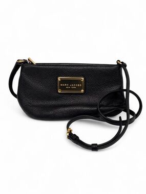 Marc Jacobs Pebbled Leather Crossbody Bag Black